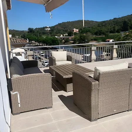 Karolvaz V Apartamento