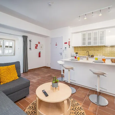 Karolvaz V Apartmán